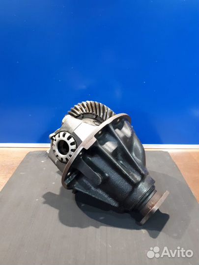 Задний редуктор Land Rover Defender