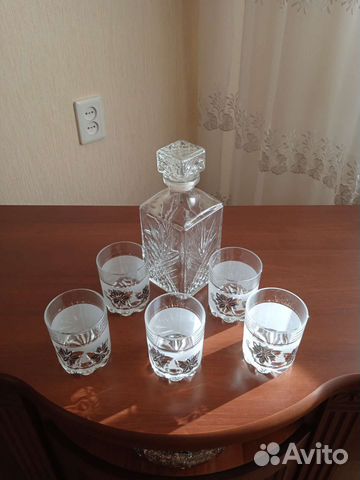 Штоф со стаканами