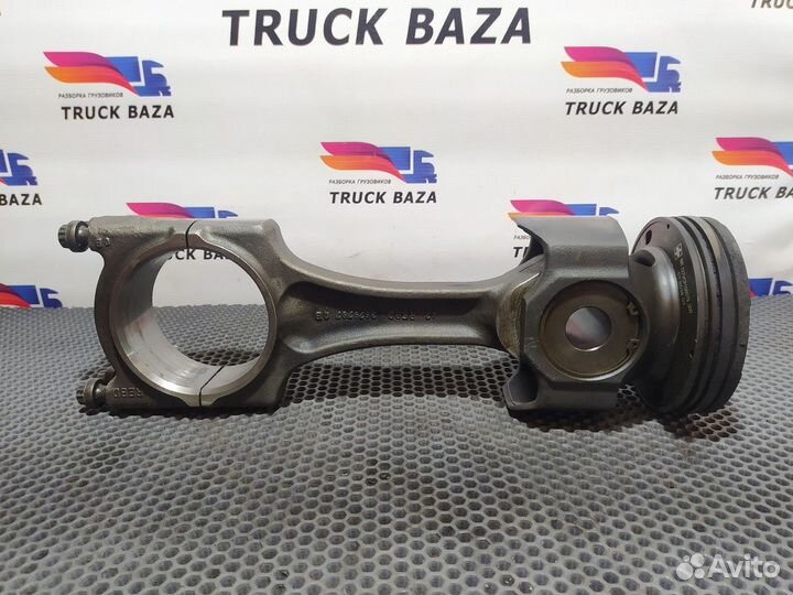 Поршень с шатуном Volvo VNL