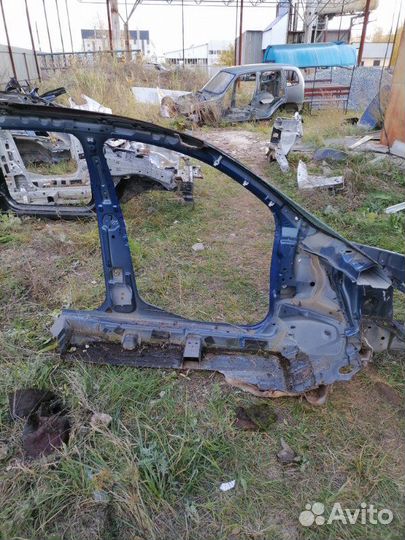 Четверть передний левый Ford Fusion