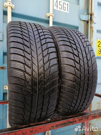 Bridgestone Blizzak LM-001 225/45 R18 118P