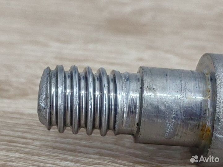 Крюк буксировочный Bmw X5 E70 N52B30AF 2009