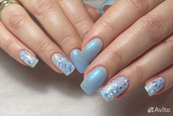 Маникюр с покрытием лаком