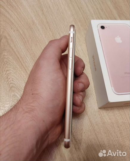 iPhone 7, 128 ГБ