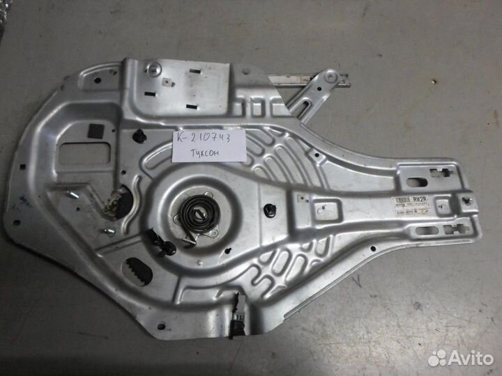Стеклоподъемник передний правый (Hyundai Tucson)