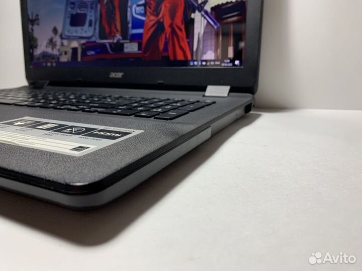 Игровой ноутбук Acer 4ядра/8gb/2видеокарты/1tb/ssd