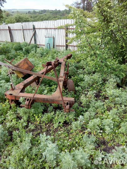 Плуг четыехкорпусной