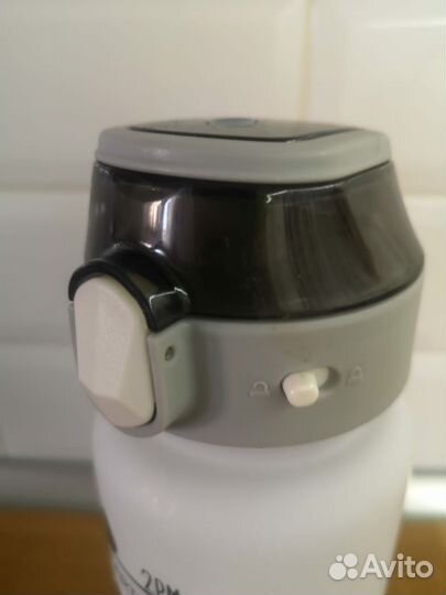 Спортивная бутылка для воды 1000 мл