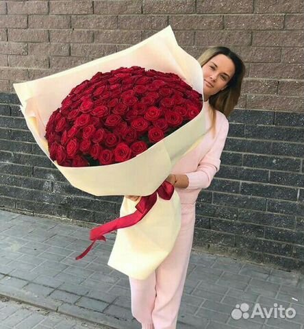 101 роза фото букета в руках Букет 101 роза 70 см купить в Санкт-Петербурге с доставкой Товары для дома и дач