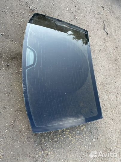 Заднее лобовое стекло bmw e39