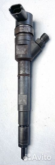 Хендай H-1 Форсунка топливная