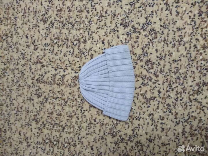 Шапка женская вязаная