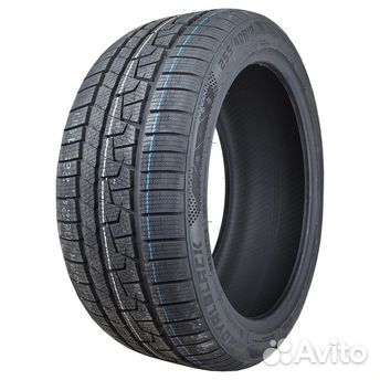 Royal Black Royal Winter UHP 225/55 R18
