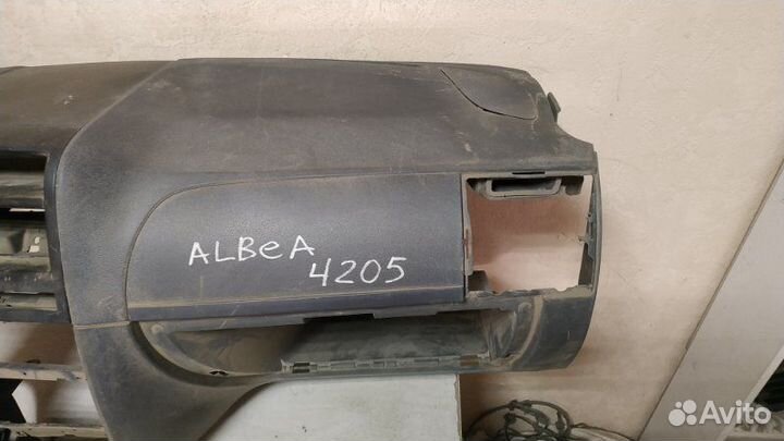 Торпедо Fiat Albea 2002-2012