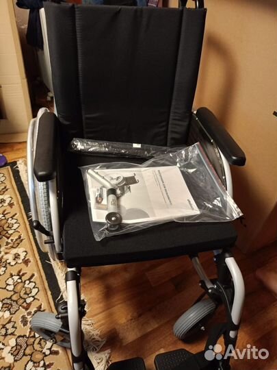 Инвалидная коляска новая