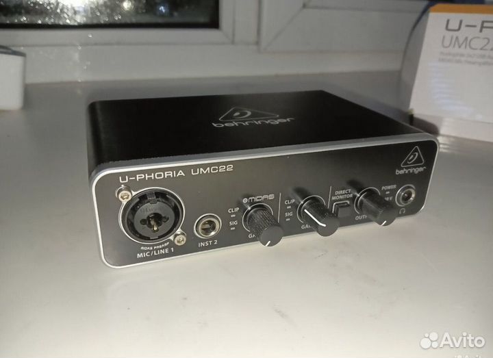 Behringer umc22