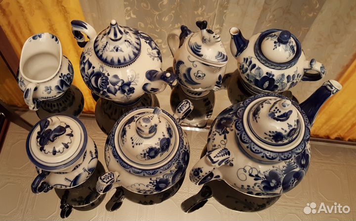 Гжель авторская ручная работа чайники вазы супницы