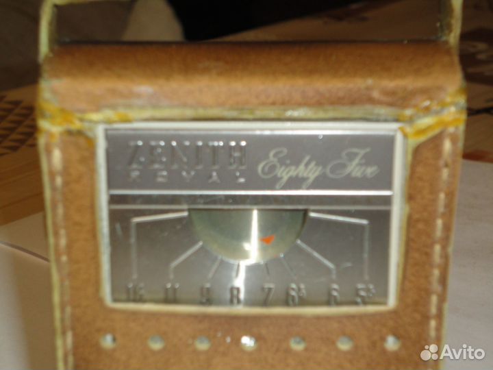 Радио Zenith Royal 85 U.S.A. 1960г