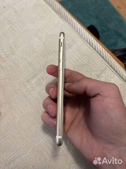 iPhone 7, 32 ГБ