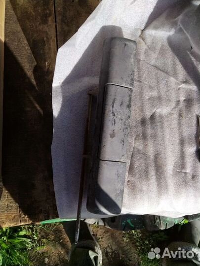 Ручка двери задка