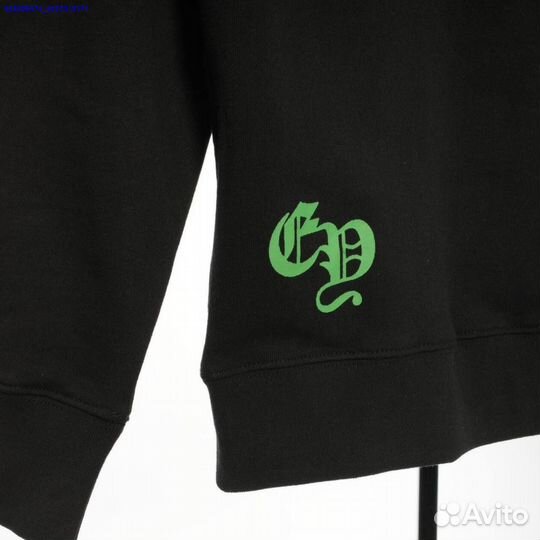 Элегантный свитшот Chrome Hearts для каждого дня