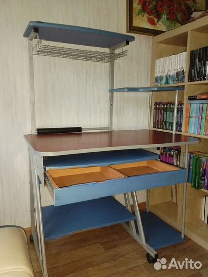 Стол бу компьютерный, письменный, для школьников