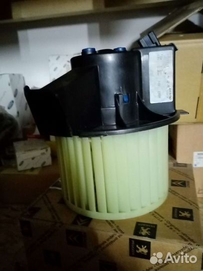 Вентилятор Peugeot 307