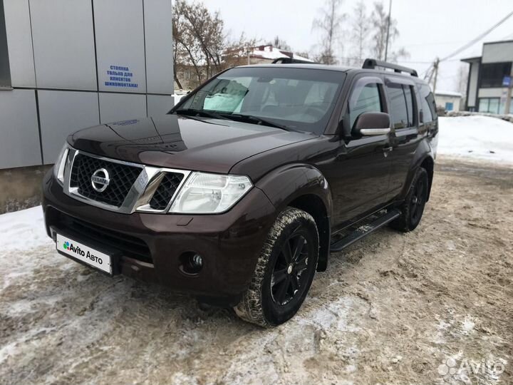Nissan Pathfinder 2.5 AT, 2012, 242 000 км