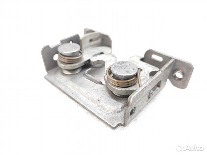 Замок капота Bmw 5-Series E60 3.0 N52B30A 2006