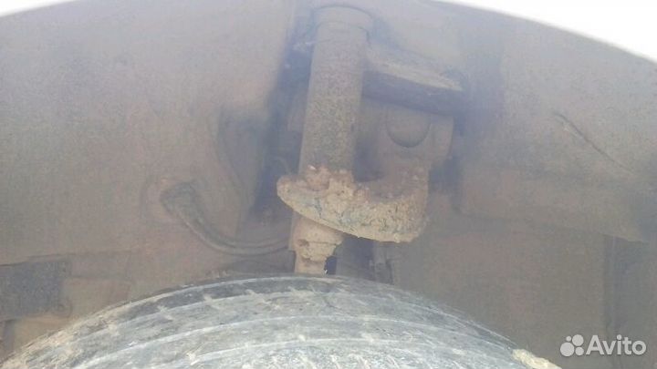 Верхние рычаги на Mercedes-benz Е210