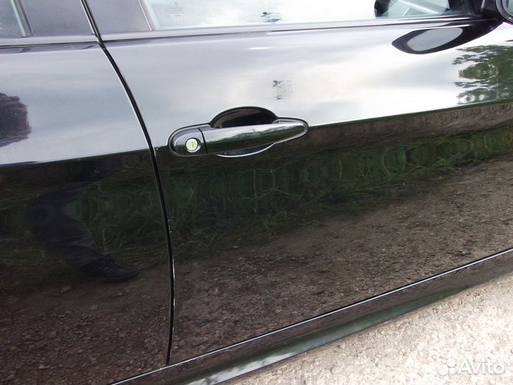 Дверь передняя правая BMW E90