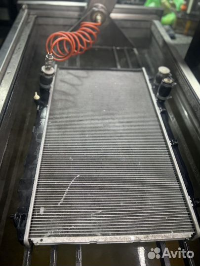Радиатор охлаждения Honda accord ra66-gf25