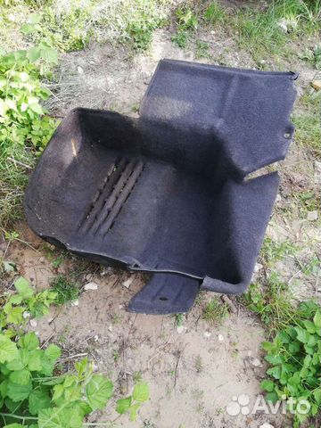 Обшивка багажника Мерседес W210