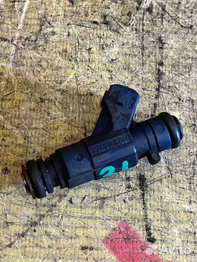 Форсунка топливная Mercedes-Benz E-Class W211 112