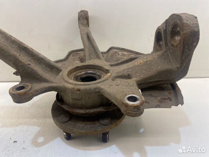 Кулак поворотный передний правый Mazda 6 седан GG