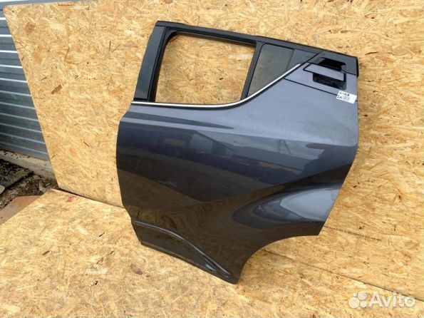 Дверь задняя левая Toyota C-HR
