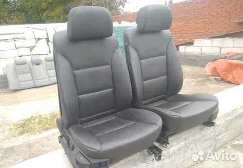 Кожаные сиденья