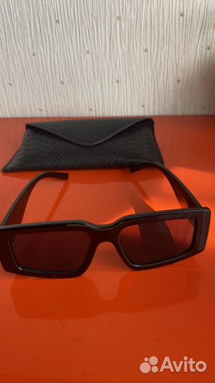 Солнцезащитные очки love republic