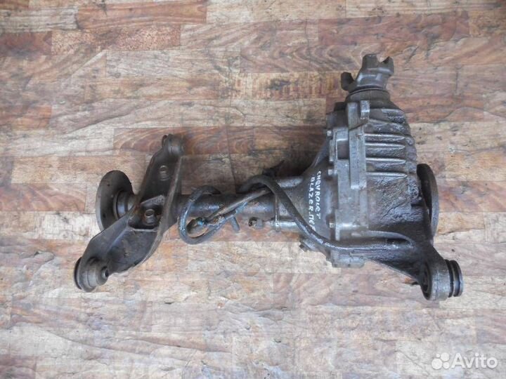 Редуктор переднего моста Chevrolet Blazer S15 (19