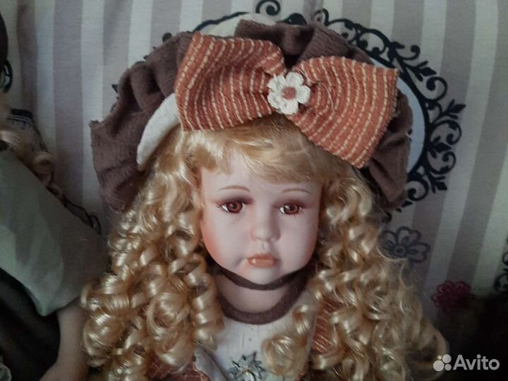 Коллекционная кукла