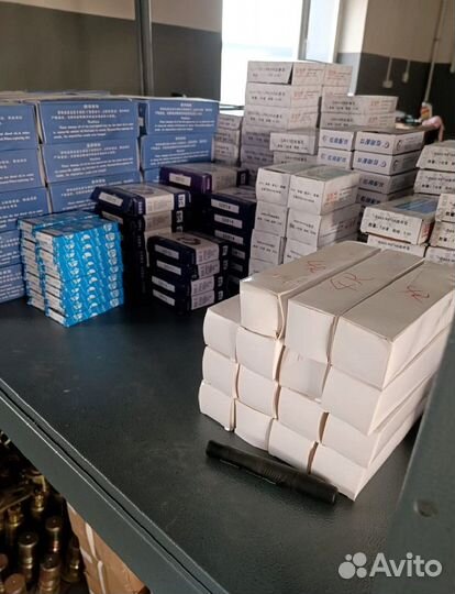 Стекло лобовое 180,300T (60*91*90)