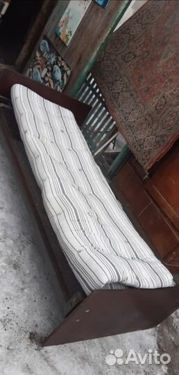 Кровать полуторка