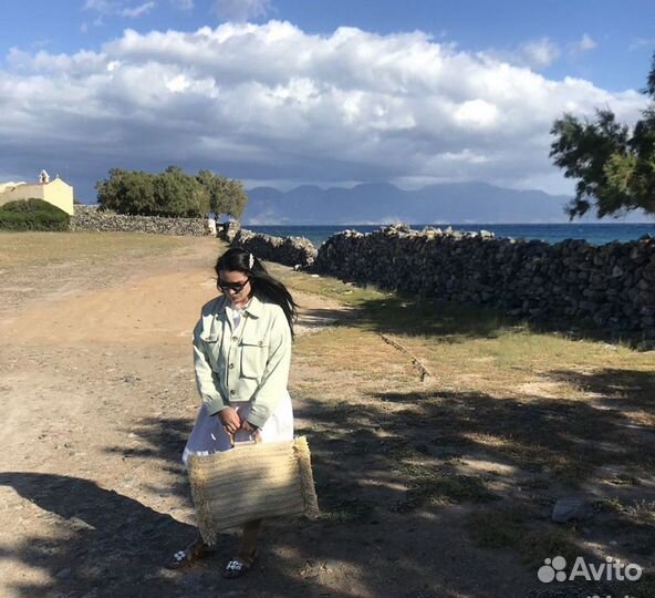 Ветровка Zara