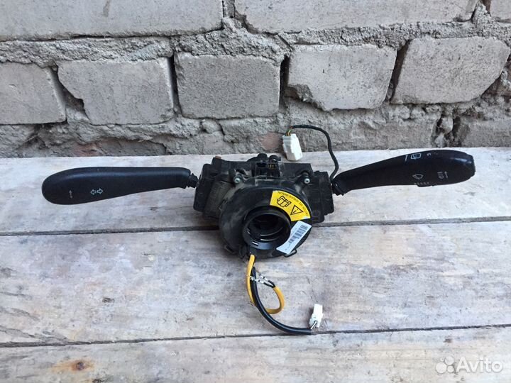 Переключатель подрулевой бу Лада Приора LADA