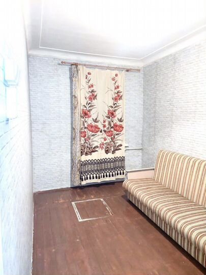 Комната 11,6 м² в 3-к., 1/2 эт.