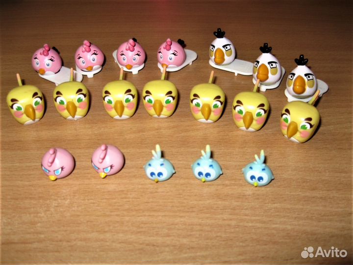 Игрушки из шоколадных яиц Angry Birds Stella