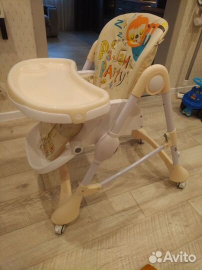 Стульчик для кормления babyton