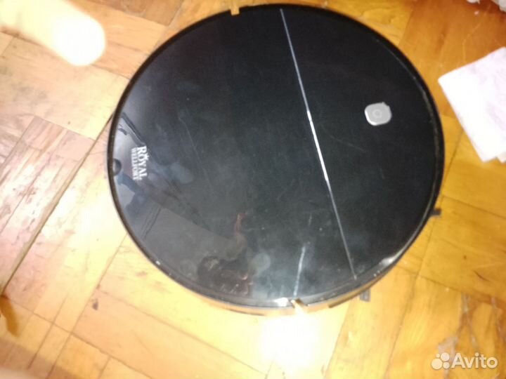 Робот пылесос