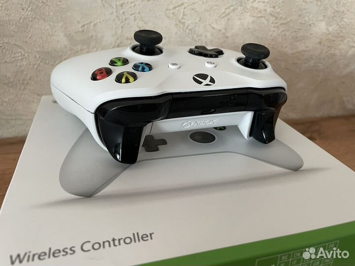 Джойстик xbox one оригинал