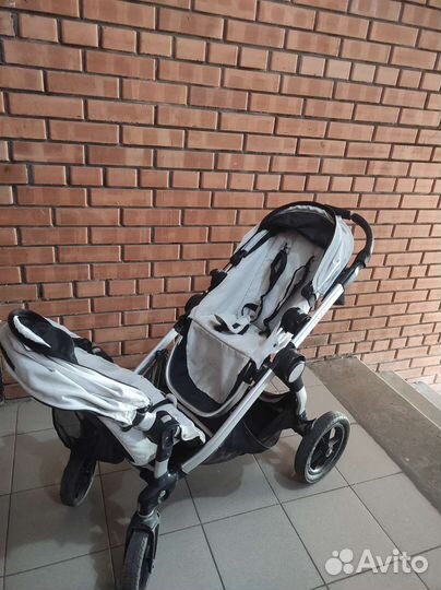 Коляска для погодок двойни